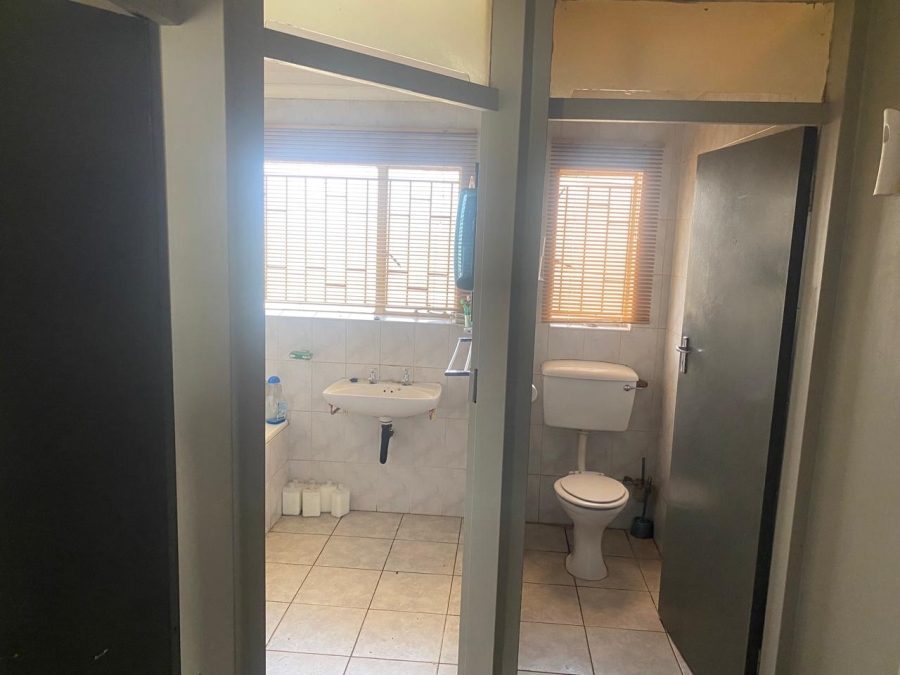 2 Bedroom Property for Sale in Lakeview Free State